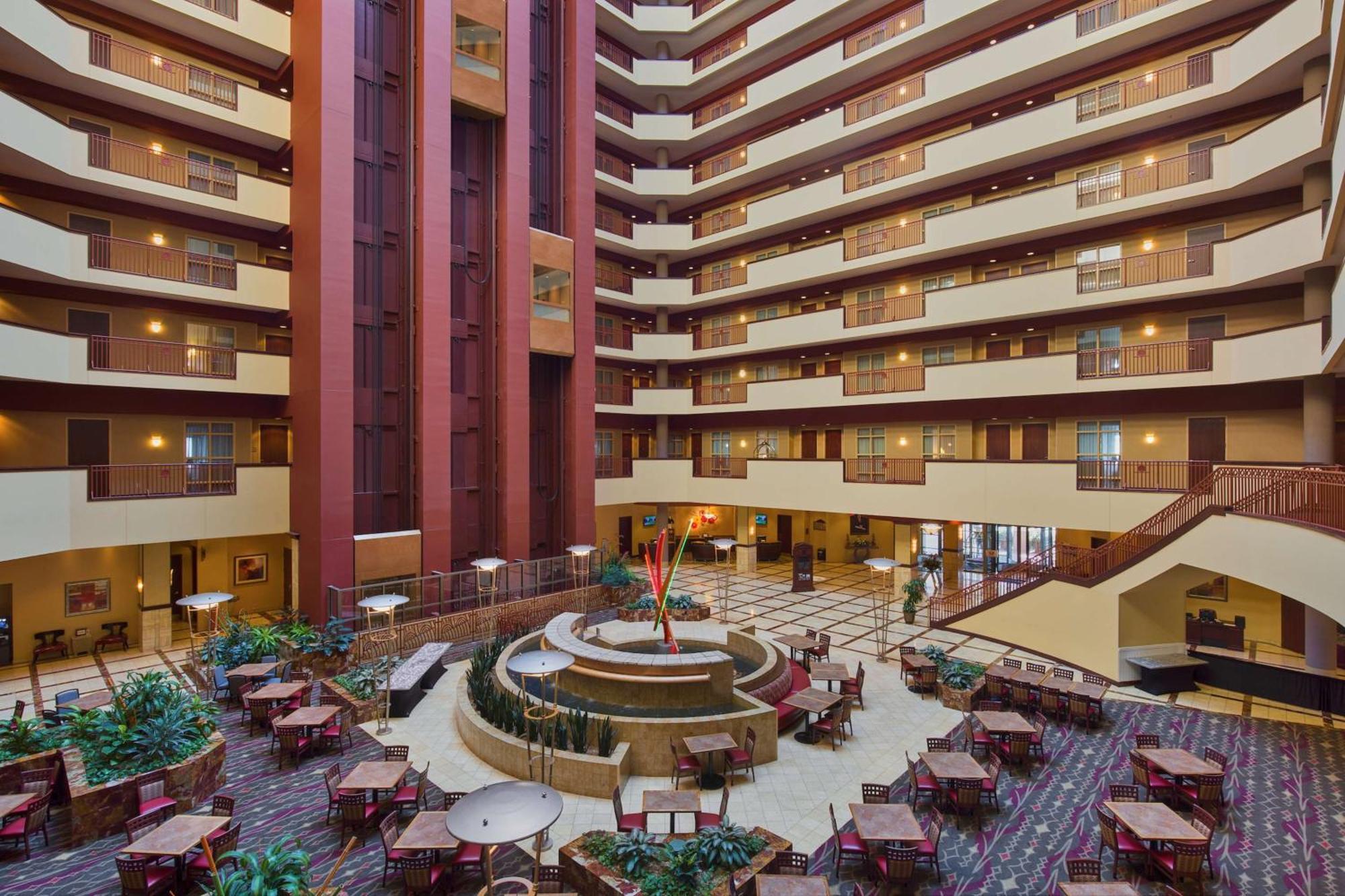 Resort Embassy By Hilton Charlotte Golf & 3*
