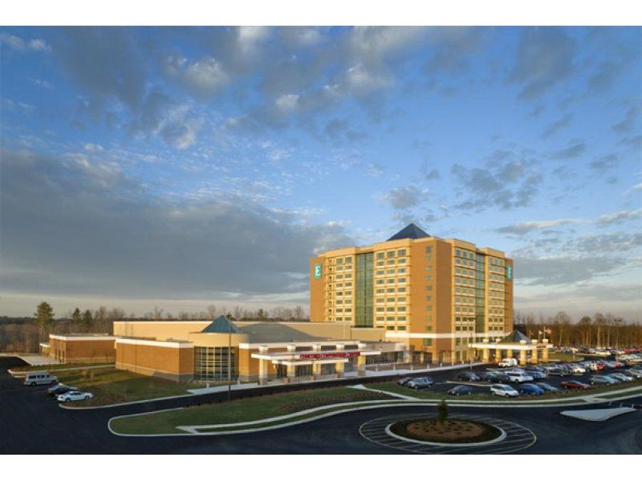 Embassy By Hilton Charlotte Golf & 3* Concord