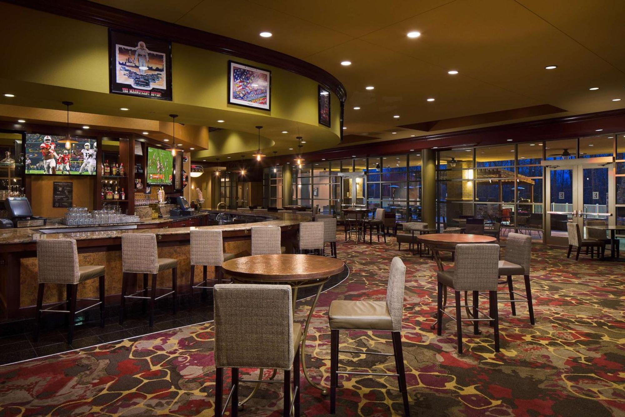 Embassy By Hilton Charlotte Golf &