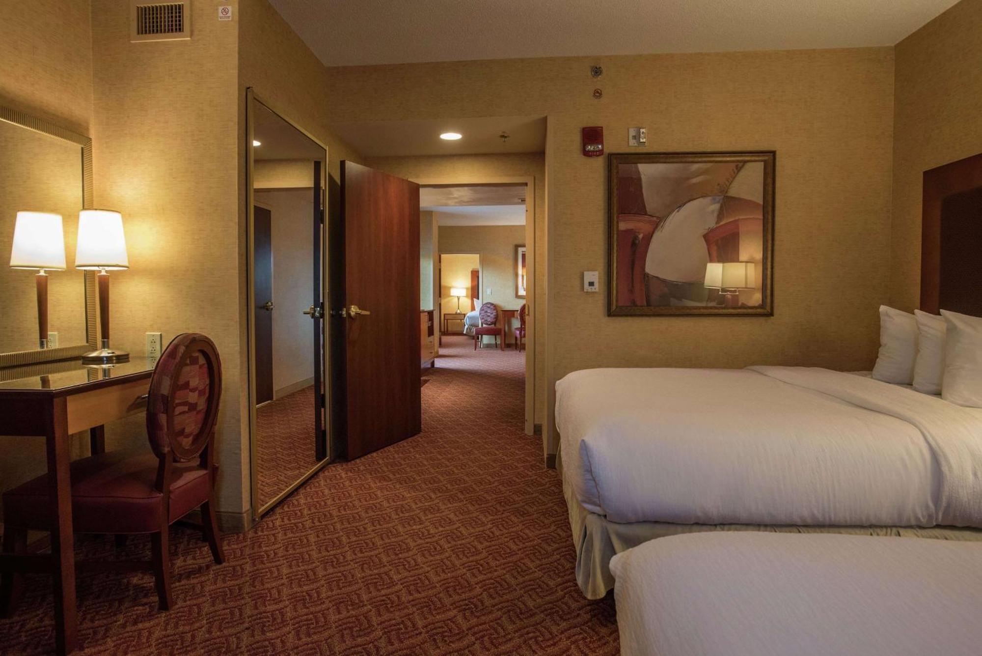 Resort Embassy By Hilton Charlotte Golf & Concord