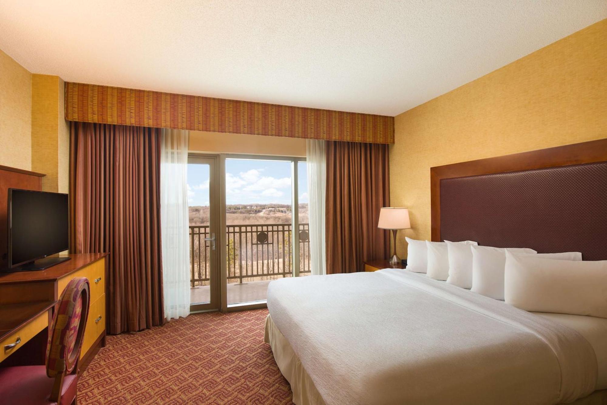 Resort Embassy By Hilton Charlotte Golf & Concord