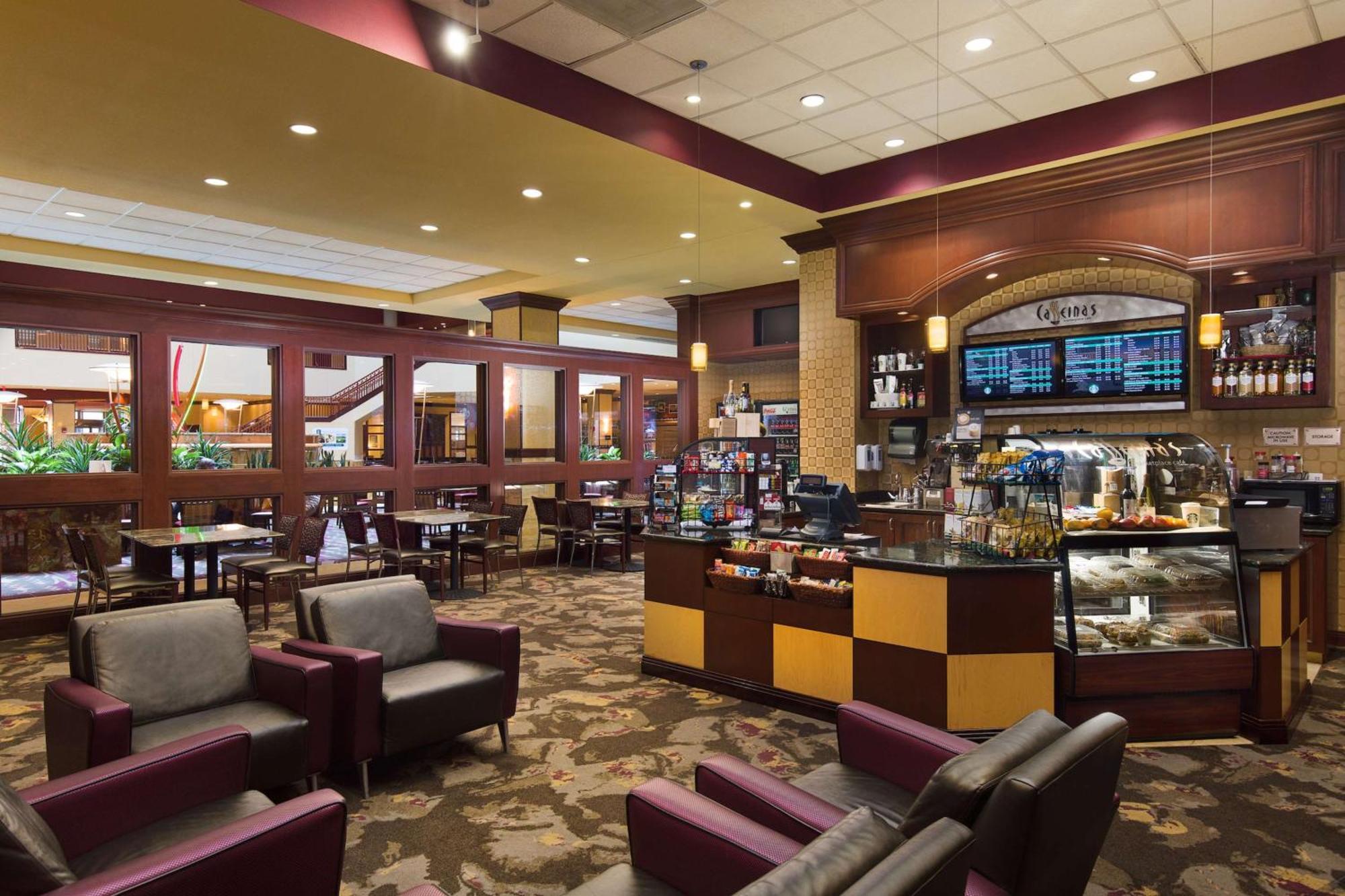 Embassy By Hilton Charlotte Golf &