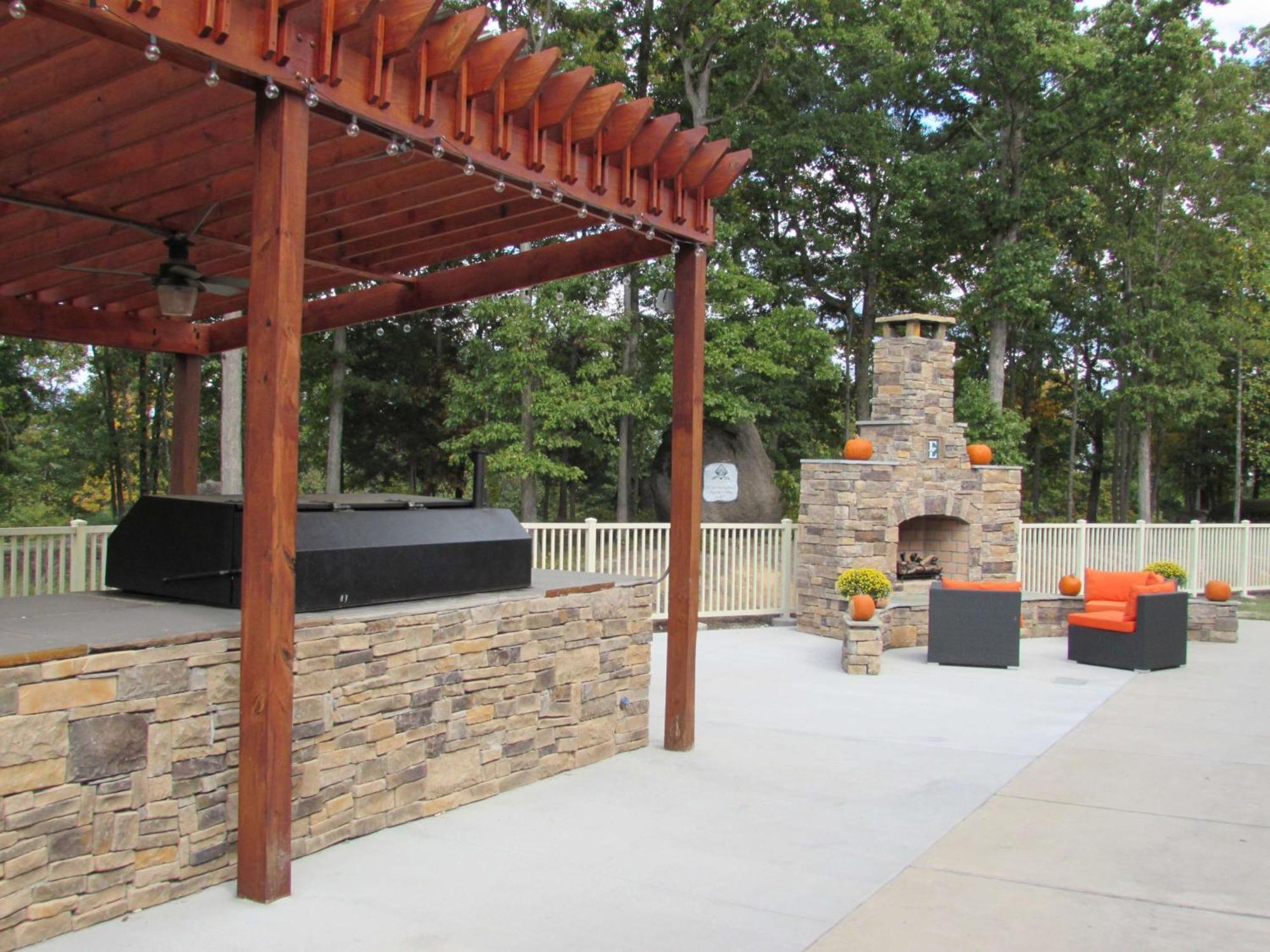 Resort Embassy By Hilton Charlotte Golf &