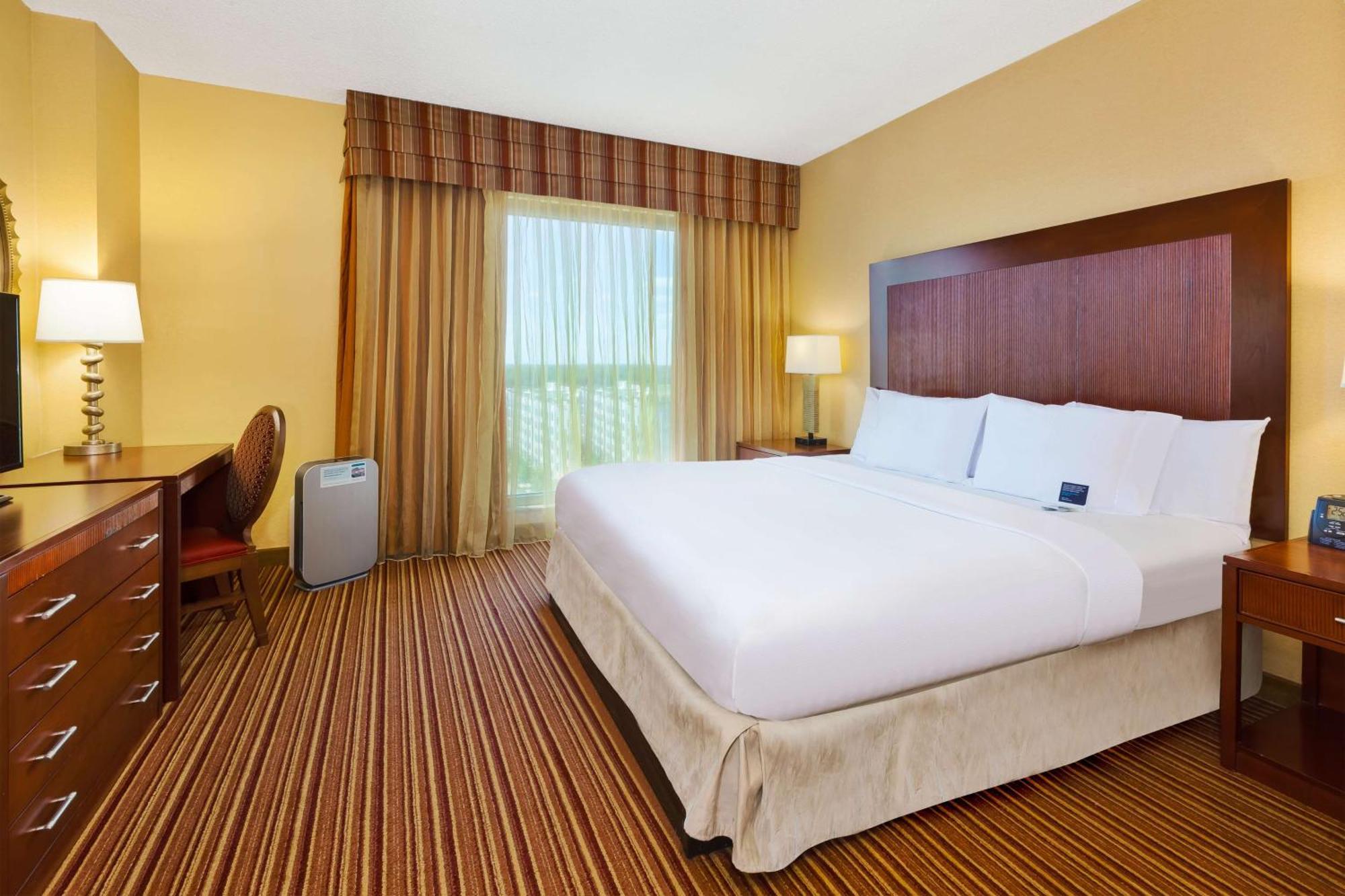 Embassy By Hilton Charlotte Golf & Resort Concord