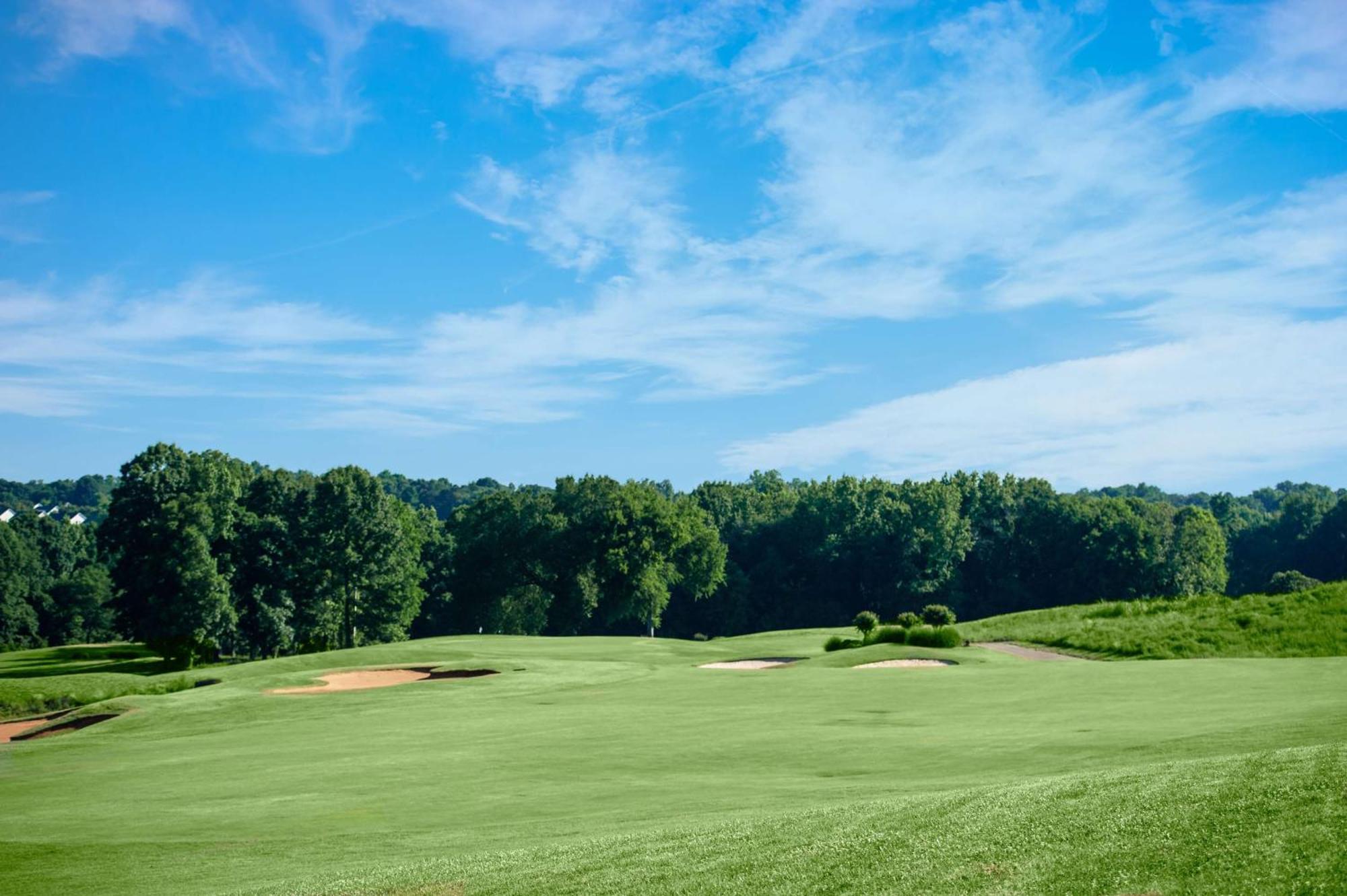 Embassy By Hilton Charlotte Golf & Resort 3*